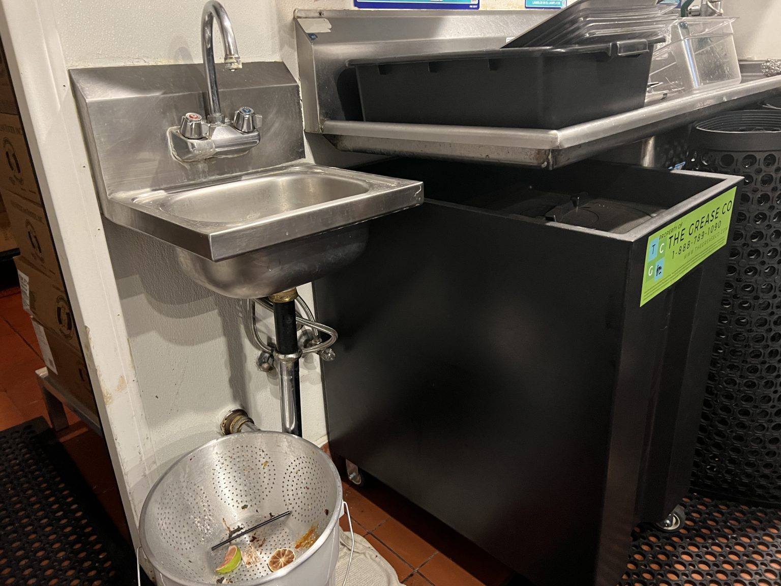 Food Grade Waste Oil & Used Cooking Oil Removal Companies EMERGENCY GREASE TRAP & INTERCEPTOR