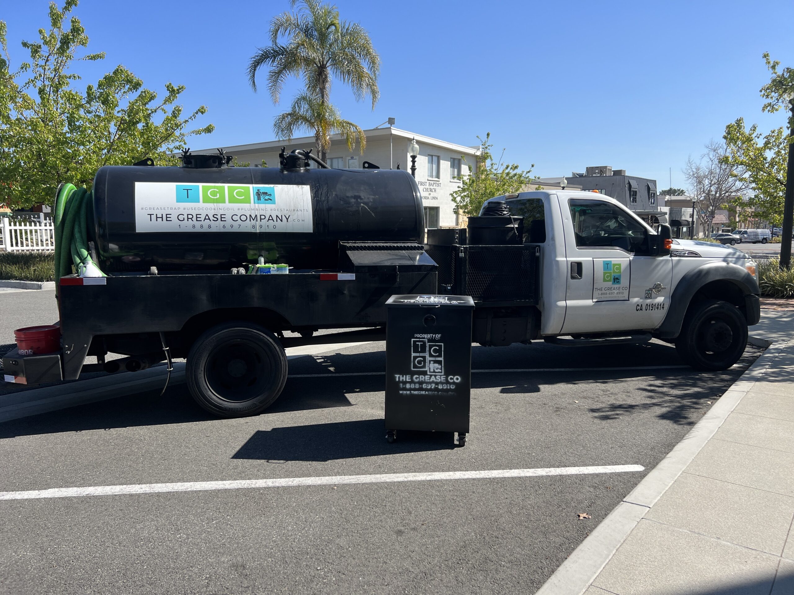Professional grease trap maintenance services in Los Angeles County CA for commercial kitchens